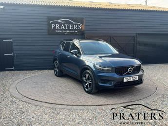 Volvo XC40 2.0 B4 MHEV R-Design SUV 5dr Petrol Hybrid DCT Auto Euro 6 (s/s)