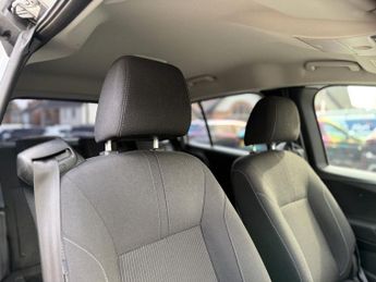 FORD B-MAX 1.6 Zetec MPV 5dr Petrol Powershift Euro 5 (105 ps)