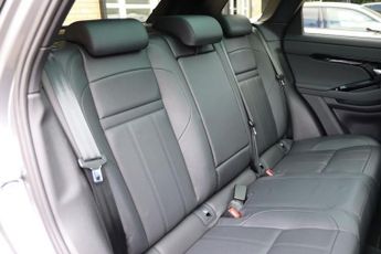 LAND ROVER RANGE ROVER EVOQUE D200 2.0 DYNAMIC SE