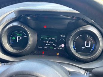 TOYOTA YARIS 1.5 VVT-h Design Hatchback 5dr Petrol Hybrid E-CVT Euro 6 (s/s) 