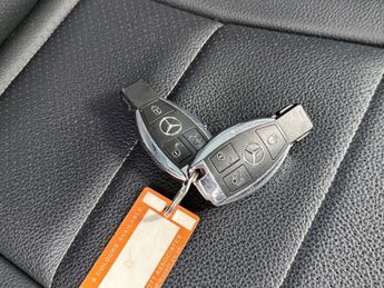 MERCEDES-BENZ GLC 2.1 GLC220d Urban Edition SUV 5dr Diesel G-Tronic+ 4MATIC Euro 6