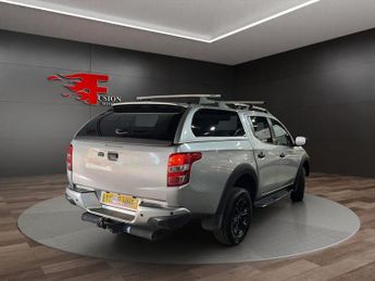 FIAT FULLBACK 2.4D Cross Pickup Double Cab 4dr Diesel Auto 4WD Euro 6 (180 ps)