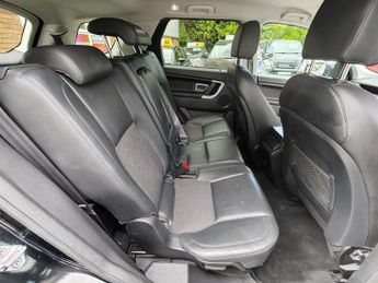 LAND ROVER DISCOVERY SPORT 2.2 SD4 SE Tech SUV 5dr Diesel Auto 4WD Euro 5 (s/s) (190 ps)