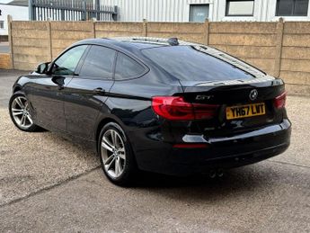 BMW 3 SERIES GRAN TURISMO 2.0 320d Sport GT 5dr Diesel Auto xDrive Euro 6 (s/s) (190 ps)