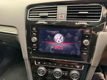 VOLKSWAGEN GOLF 2.0 TSI GTI Hatchback 3dr Petrol Manual Euro 6 (s/s) (230 ps)