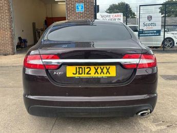 JAGUAR XF 2.2d Luxury Saloon 4dr Diesel Auto Euro 5 (s/s) (190 ps)