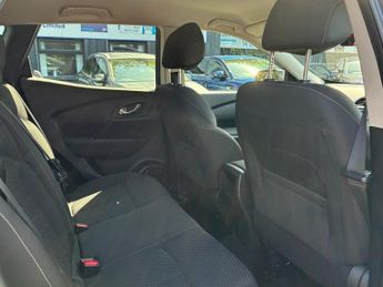 RENAULT KADJAR 1.5 dCi Dynamique Nav SUV 5dr Diesel EDC Euro 6 (s/s) (110 ps)