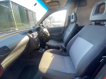 VAUXHALL COMBO 1.3 CDTi 1700 16v 3dr