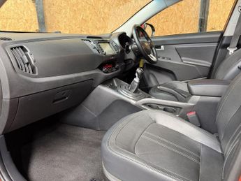 KIA SPORTAGE 1.7 CRDi EcoDynamics 3 SUV 5dr Diesel Manual 2WD Euro 5 (s/s) (1