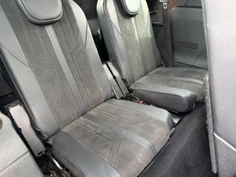 PEUGEOT 5008 1.2 PureTech GT SUV 5dr 