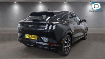FORD MUSTANG MACH-E Extended Range 91kWh SUV 5dr Electric Automatic AWD (351 ps)