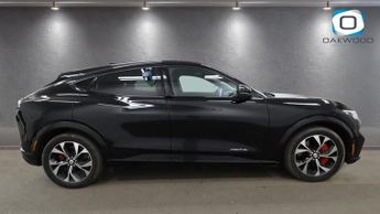 FORD MUSTANG MACH-E Extended Range 91kWh SUV 5dr Electric Automatic AWD (351 ps)