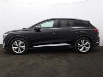 AUDI Q4 E-TRON 40 S line SUV 5dr Electric Auto 82kWh (204 ps)