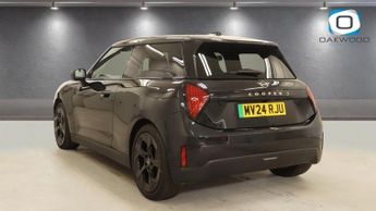 MINI 1300 160KW 54KWH SE EXCLUSIVE L3 Hatchback 3dr Electric Auto (218 ps)