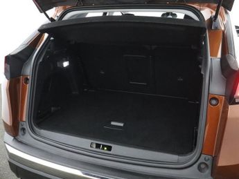 PEUGEOT 3008 1.2 PureTech Allure SUV 5dr Petrol EAT Euro 6 (s/s) (130 ps)