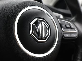 MG MG 5 61.1kWh Excite Long Range Estate 5dr Electric Auto (156 ps)