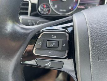 VOLKSWAGEN TOUAREG 3.0 TDI V6 BlueMotion Tech R-Line SUV 5dr Diesel Tiptronic 4WD E