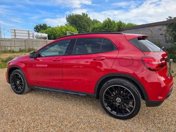 MERCEDES-BENZ GLA 2.0 GLA250 AMG Line (Premium Plus) SUV 5dr Petrol 7G-DCT 4MATIC 
