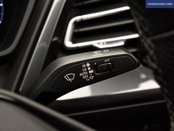 AUDI Q4 E-TRON 40 S line Sportback 5dr Electric Auto 82kWh (204 ps)