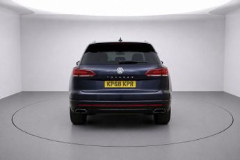 VOLKSWAGEN TOUAREG 3.0 TDI V6 R-Line SUV 5dr Diesel Tiptronic 4Motion Euro 6 (s/s) 