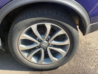 NISSAN JUKE 1.5 dCi Tekna SUV 5dr Diesel Manual Euro 6 (s/s) (110 ps)