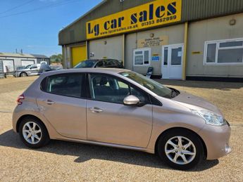 Peugeot 208 1.4 HDi Active Hatchback 5dr Diesel Manual Euro 5 (70 ps)