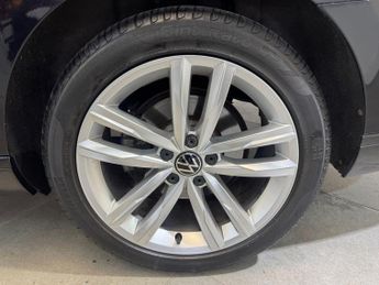 VOLKSWAGEN PASSAT 1.5 TSI EVO SEL Estate 5dr Petrol DSG Euro 6 (s/s) (150 ps)