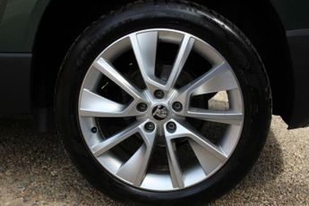 SKODA KAROQ 1.5 TSI ACT SE L SUV 5dr Petrol DSG Euro 6 (s/s) (150 ps)