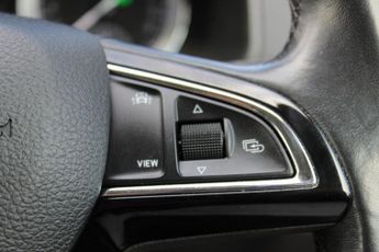 SKODA KAROQ 1.5 TSI ACT SE L SUV 5dr Petrol DSG Euro 6 (s/s) (150 ps)
