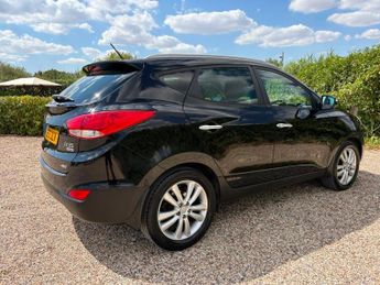HYUNDAI IX35 2.0 CRDi Premium SUV 5dr Diesel Auto 4WD Euro 5 (184 ps)