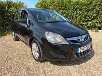 Vauxhall Zafira 1.6 16V Exclusiv MPV 5dr Petrol Manual Euro 5 (115 ps)