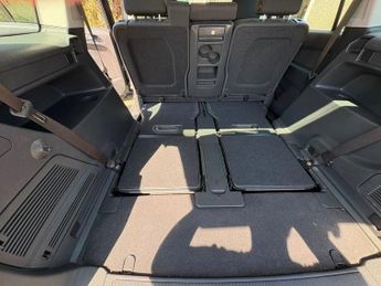 VAUXHALL ZAFIRA 1.6 16V Exclusiv MPV 5dr Petrol Manual Euro 5 (115 ps)
