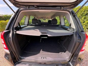VAUXHALL ZAFIRA 1.6 16V Exclusiv MPV 5dr Petrol Manual Euro 5 (115 ps)