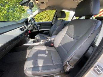 BMW 3 SERIES 2.0 318i SE Saloon 4dr Petrol Manual Euro 4 (143 ps)