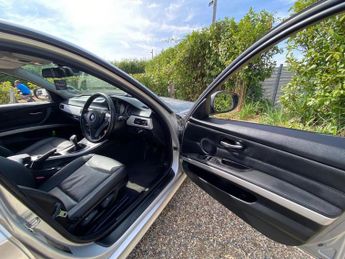 BMW 3 SERIES 2.0 318i SE Saloon 4dr Petrol Manual Euro 4 (143 ps)