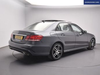 MERCEDES-BENZ E CLASS 3.0 E350 V6 BlueTEC AMG Night Edition (Premium) Saloon 4dr Diese