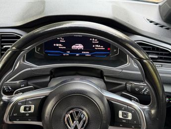 VOLKSWAGEN T-ROC 1.5 TSI GPF EVO R-Line SUV 5dr Auto Petrol DSG Euro 6 (s/s) (150