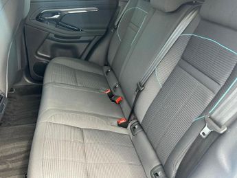 LAND ROVER RANGE ROVER EVOQUE 2.0 D150 SUV 5dr Diesel Auto 4WD Euro 6 (s/s) (150 ps)