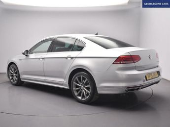 VOLKSWAGEN PASSAT 2.0 TDI BlueMotion Tech R-Line Saloon 4dr Diesel DSG Euro 6 (s/s