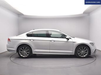 VOLKSWAGEN PASSAT 2.0 TDI BlueMotion Tech R-Line Saloon 4dr Diesel DSG Euro 6 (s/s