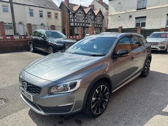 VOLVO V60 CROSS COUNTRY 2.4 D4 Lux Nav Estate 5dr Diesel Auto AWD Euro 6 (s/s) (190 ps)