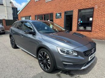 VOLVO V60 CROSS COUNTRY 2.4 D4 Lux Nav Estate 5dr Diesel Auto AWD Euro 6 (s/s) (190 ps)