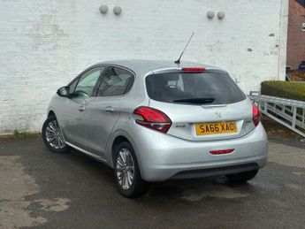 PEUGEOT 208 1.2 PureTech Allure Hatchback 5dr Petrol Manual Euro 6 (82 ps)
