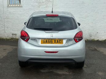 PEUGEOT 208 1.2 PureTech Allure Hatchback 5dr Petrol Manual Euro 6 (82 ps)