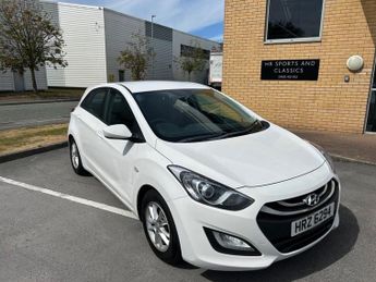 HYUNDAI I30 1.4 Active Hatchback 5dr Petrol Manual Euro 5 (100 ps)-2 Owner C