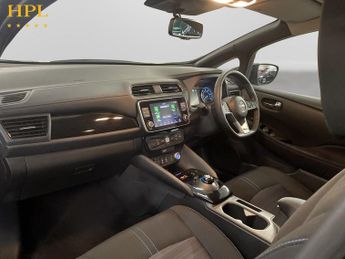 NISSAN LEAF 39kWh N-Connecta Hatchback 5dr Electric Auto (150 ps)