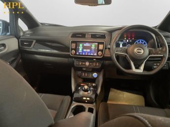 NISSAN LEAF 39kWh N-Connecta Hatchback 5dr Electric Auto (150 ps)