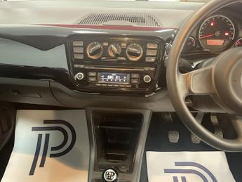 VOLKSWAGEN UP! 1.0 Look up! Hatchback 3dr Petrol Manual Euro 6 (60 ps) - AA INS