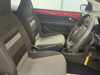 VOLKSWAGEN UP! 1.0 Look up! Hatchback 3dr Petrol Manual Euro 6 (60 ps) - AA INS
