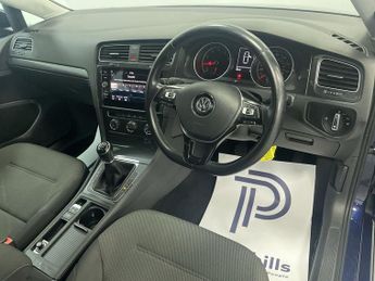 VOLKSWAGEN GOLF 1.0 TSI SE Nav Hatchback 5dr Petrol Manual Euro 6 (s/s) (110 bhp
